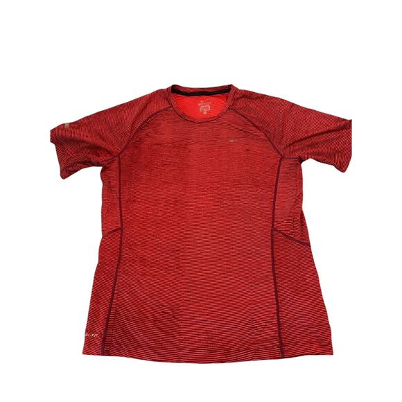 * Nike Dry Fit Red Short Sleeve Crew Neck Athletic T-Shirt Men's Size Medium - Picture 2 of 8